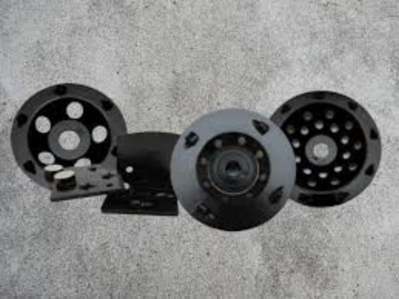 Diferença entre Disco de Desbaste Diamantado Profissional e Básico